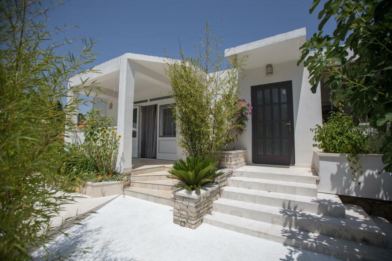Luxury Apartment With Private Heated Pool Sibenik Exterior photo